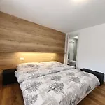 Haus Primavera Apartment