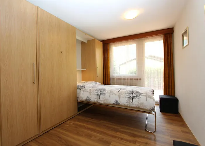 Haus Primavera 萨斯费